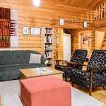 Tatil Evi Villemi By Interhome Saariselka